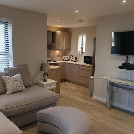 3 The Mews Montpellier Villa Cheltenham Exteriör bild